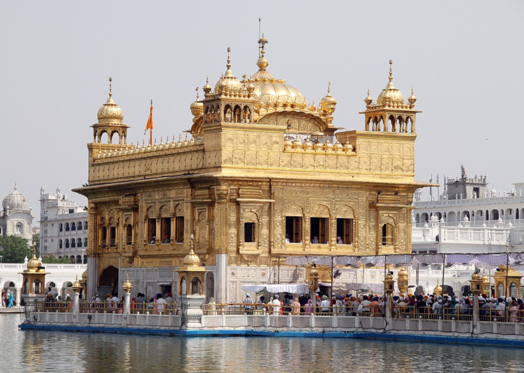 Golden Temple in Punjab India « LibertyClick.org